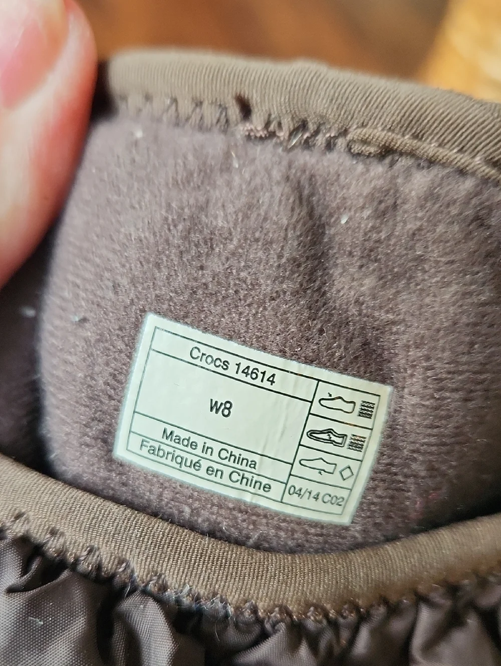 Crocs‎ brown women’s winter snow wate boots women’s size 8 Waterproof